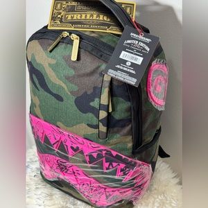 Brand new SPRAYGROUND (DROP ZONE) CAMO W/PINK SHARK MOUTH LIMITED EDITION